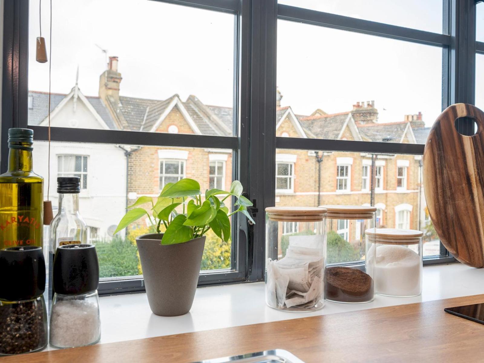 Pass The Keys Peckham 1 Bed Flat Free On Street Parking London