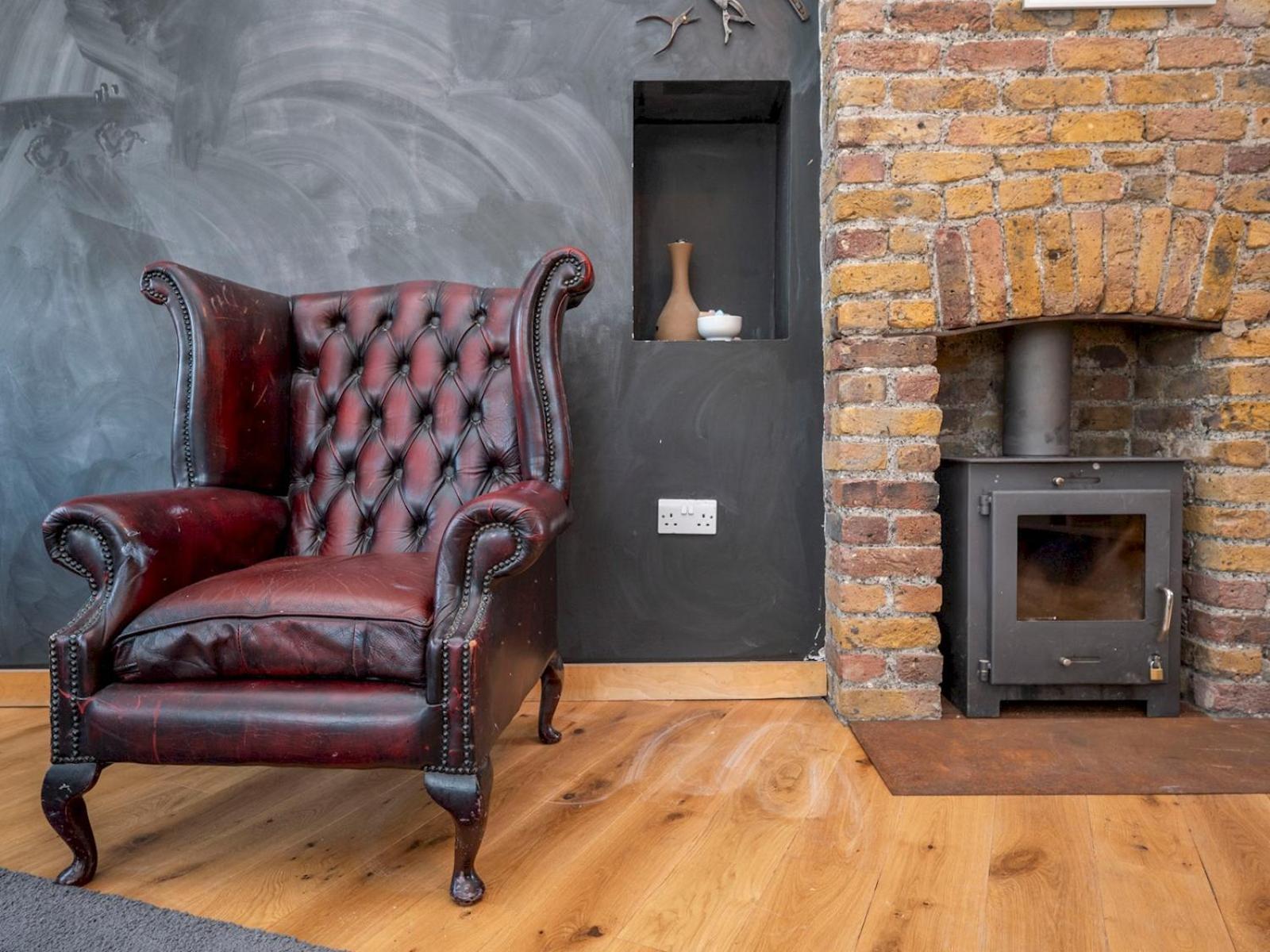 Pass The Keys Peckham 1 Bed Flat Free On Street Parking